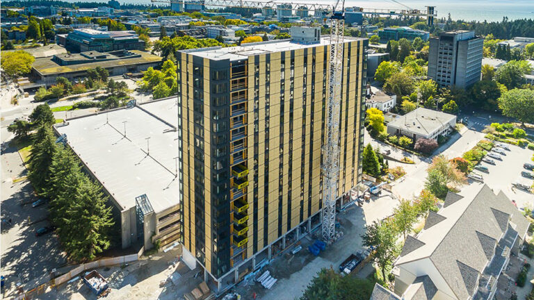 edificio più alto al mondo con strutture portanti misto legno